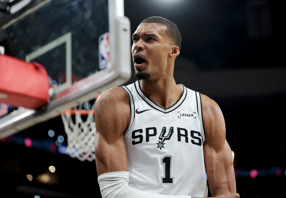 c7c7.app-文班打破NBA年龄成长规律！多项数据炸裂：若夺冠超越同期乔詹